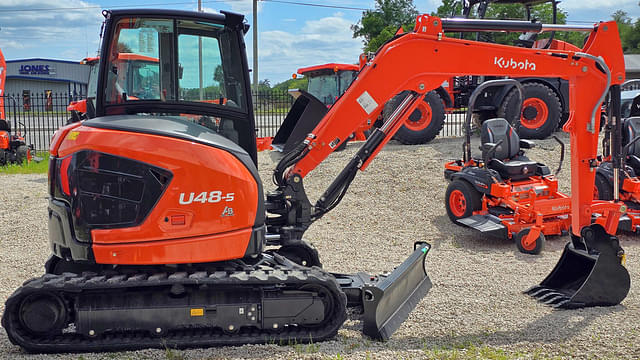 Image of Kubota U48-5 equipment image 3