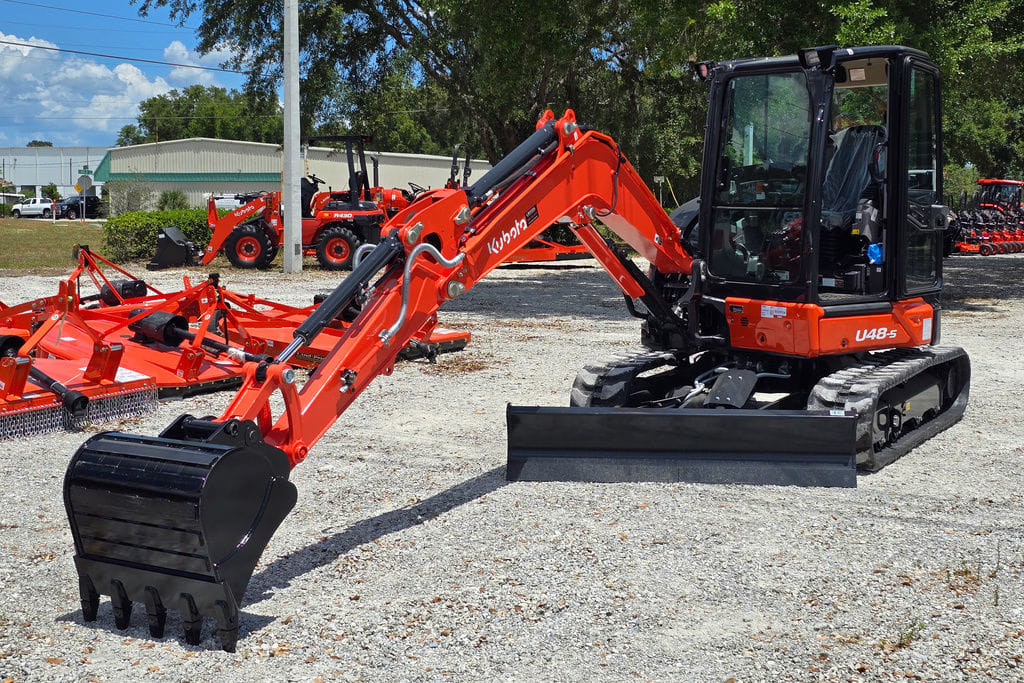2026 Kubota U48-5 Equipment Image0