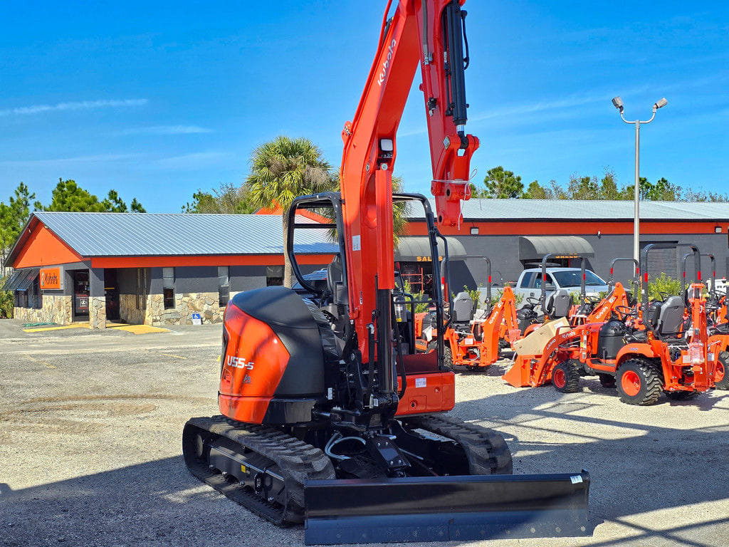 2025 Kubota U55-5 Equipment Image0