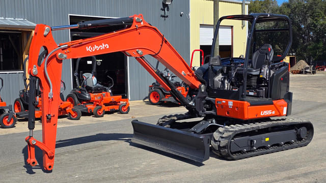 Image of Kubota U55-5 equipment image 1