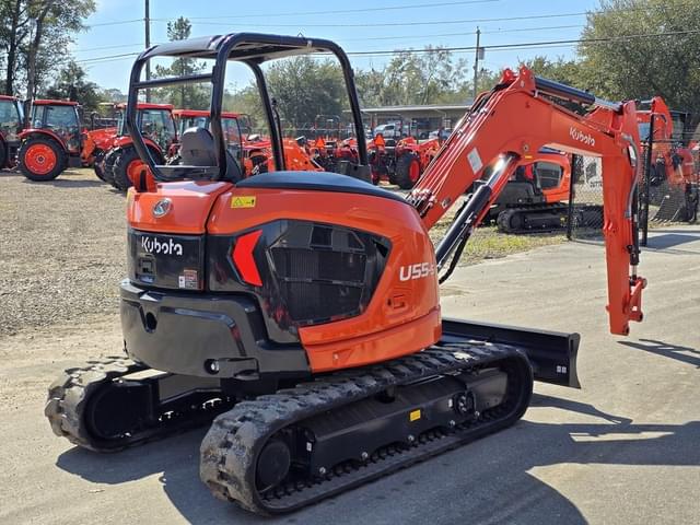 Image of Kubota U55-5 equipment image 3