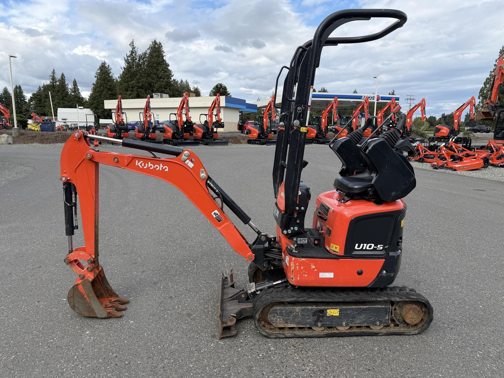2024 Kubota U10-5 Equipment Image0