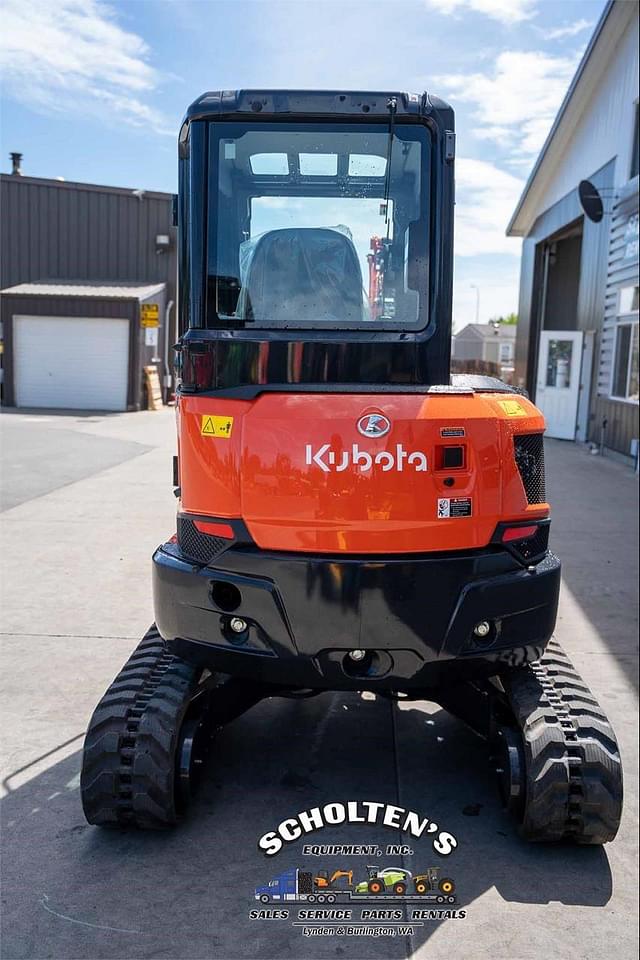 Image of Kubota U35-4 equipment image 4