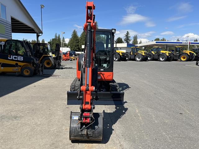 Image of Kubota U35-4 equipment image 2