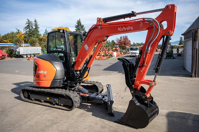 Image of Kubota U48-5 equipment image 4