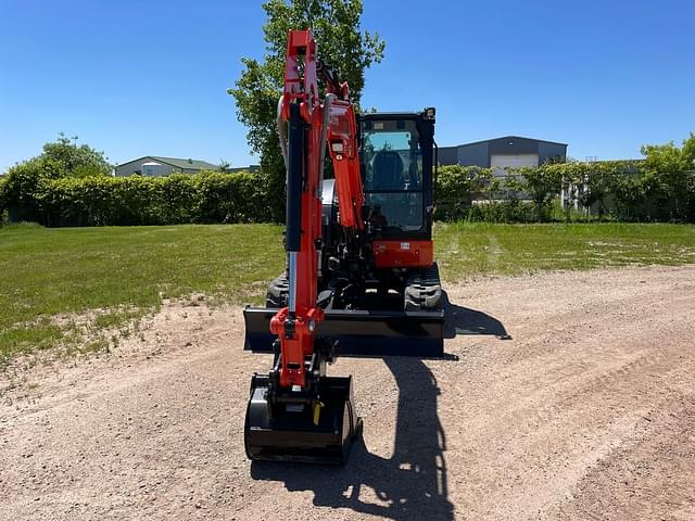 Image of Kubota U48-5 equipment image 3