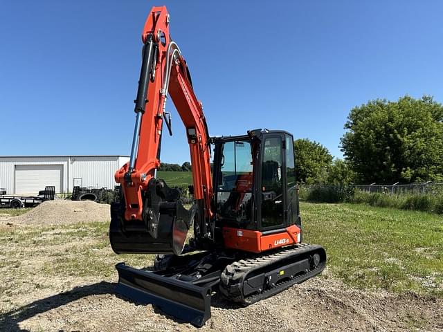 Image of Kubota U48-5 equipment image 1