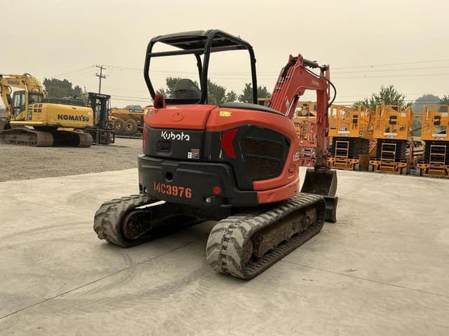 Image of Kubota U55-5 equipment image 3