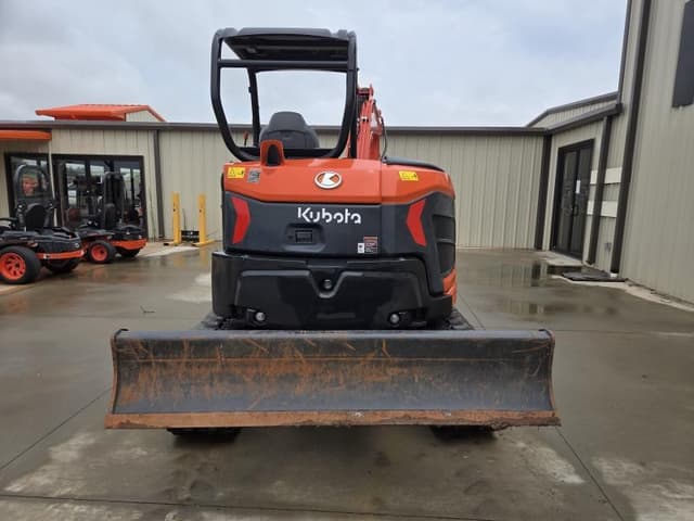 Image of Kubota U55-5R1 equipment image 3