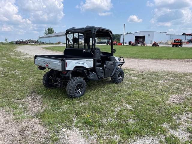 Image of Kubota RTV-XG850 equipment image 2