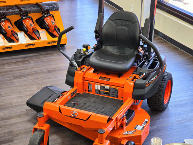 Image of Kubota Z232KW-42 equipment image 1
