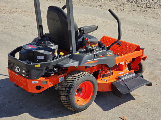 Image of Kubota Z232KW-42 equipment image 3