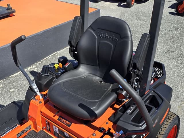 Image of Kubota Z232KW-42 equipment image 4