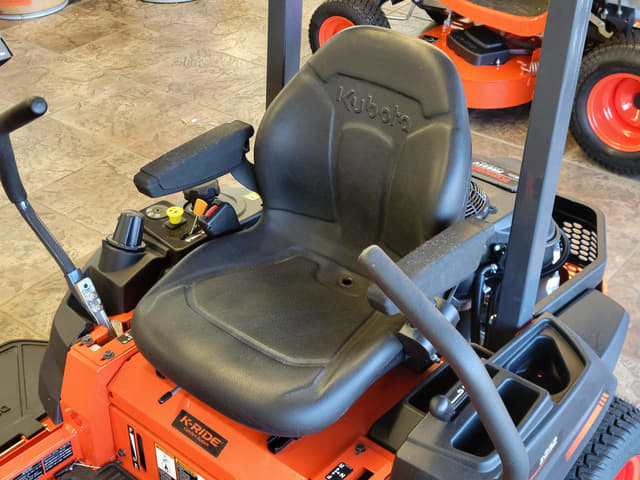 Image of Kubota Z232KW-42 equipment image 4