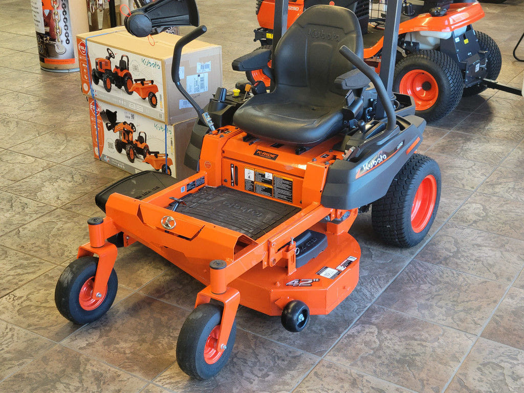 2026 Kubota Z232KW-42 Equipment Image0