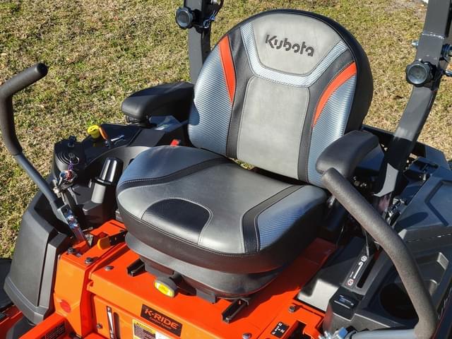 Image of Kubota Z242 equipment image 4