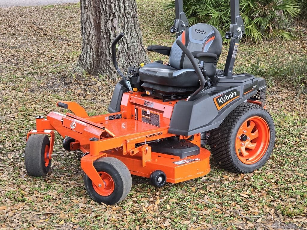 2024 Kubota Z242KW-48 Equipment Image0