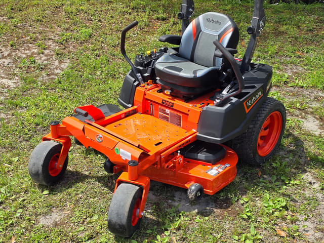 Image of Kubota Z242 equipment image 2