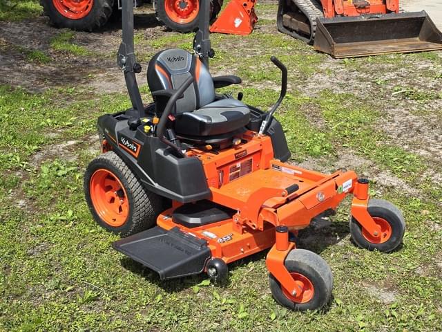 Image of Kubota Z242 equipment image 1