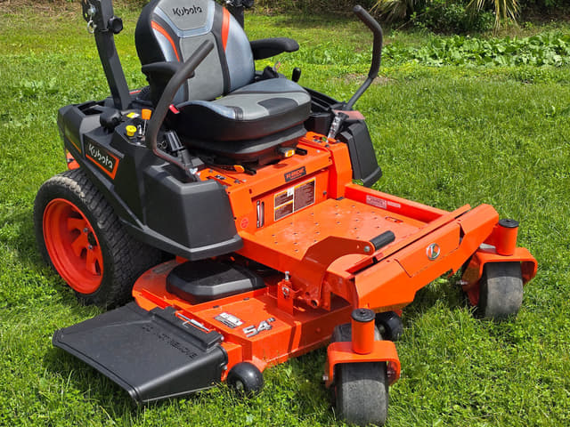 Image of Kubota Z252KW-54 equipment image 2