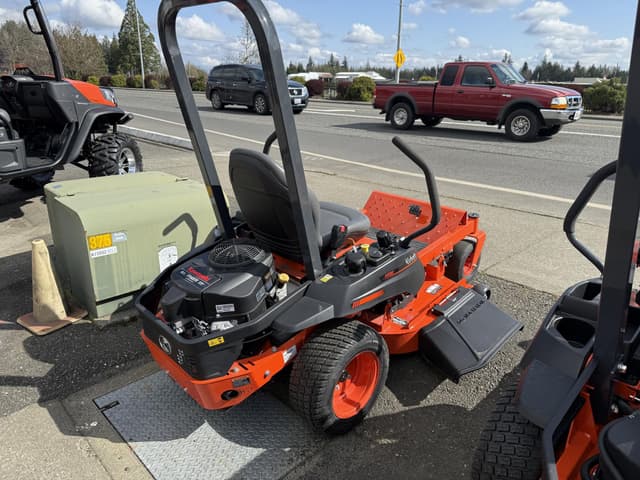 Image of Kubota Z231 equipment image 4