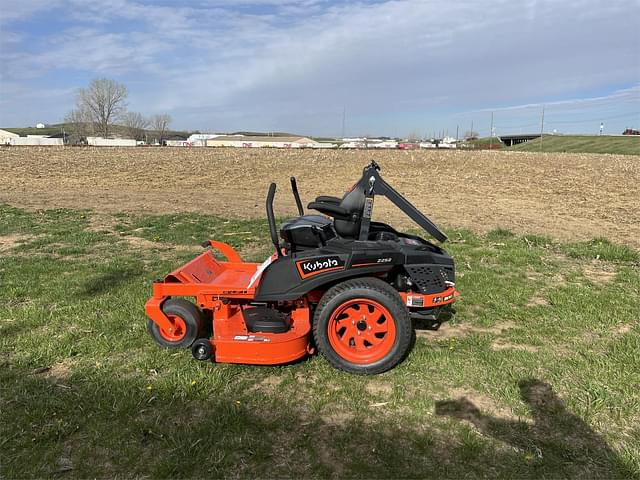 Image of Kubota Z252 equipment image 1