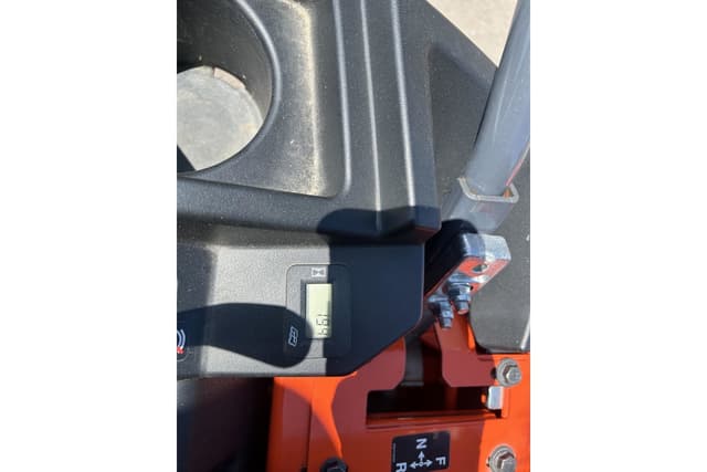 Image of Kubota Z252KH-54 equipment image 4