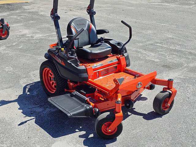 Image of Kubota Z411KW equipment image 1