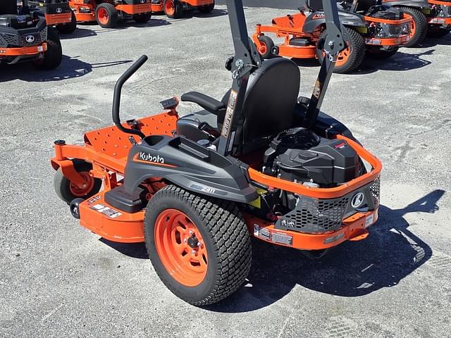 Image of Kubota Z411KW equipment image 3