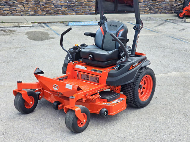 Image of Kubota Z412KW equipment image 1