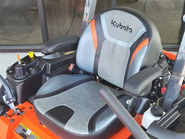 Image of Kubota Z421KWNC-54 equipment image 4