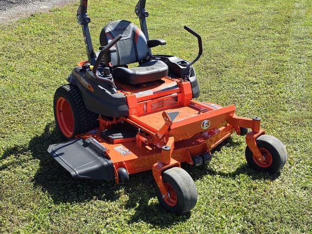Image of Kubota Z421 equipment image 1