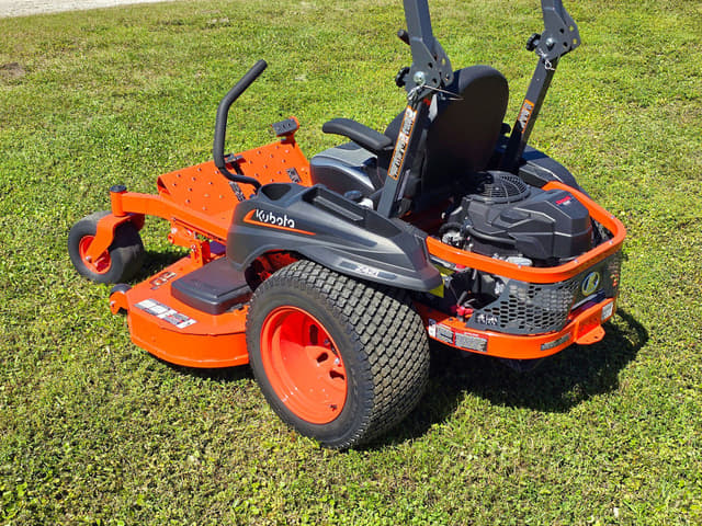 Image of Kubota Z421KWTNC-60 equipment image 2