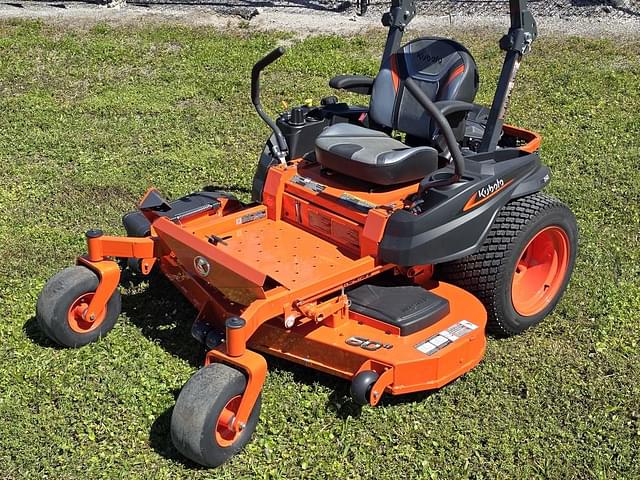 Image of Kubota Z421 equipment image 1