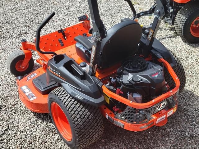 Image of Kubota Z421KWTNC-60 equipment image 4