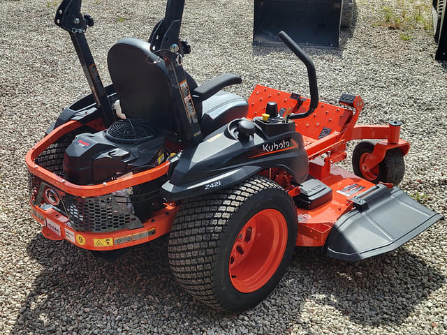 Image of Kubota Z421 equipment image 3