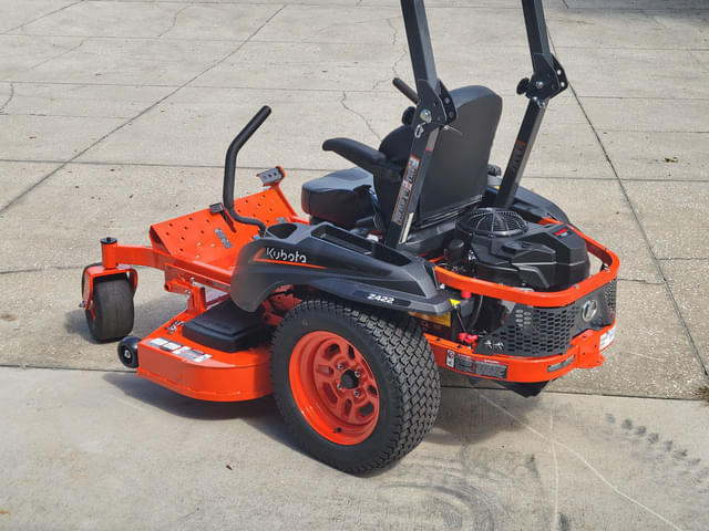 Image of Kubota Z422KW-54 equipment image 3