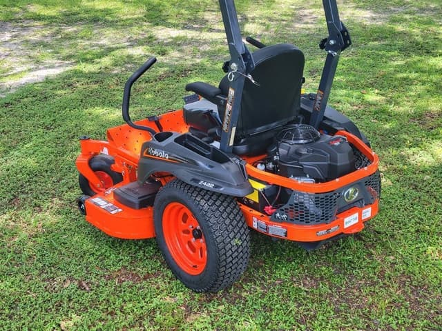 Image of Kubota Z422KWNC-54 equipment image 3