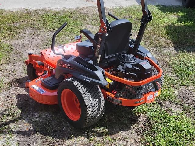 Image of Kubota Z422 equipment image 4