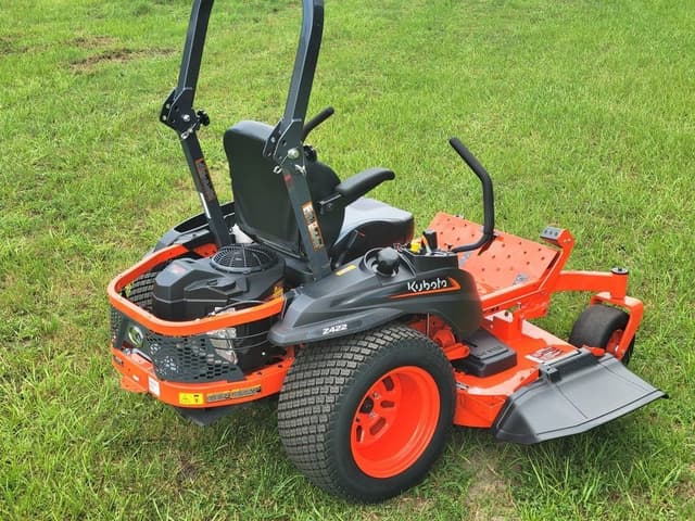 Image of Kubota Z422KWTNC-60 equipment image 2