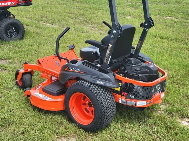 Image of Kubota Z422KWTNC-60 equipment image 3