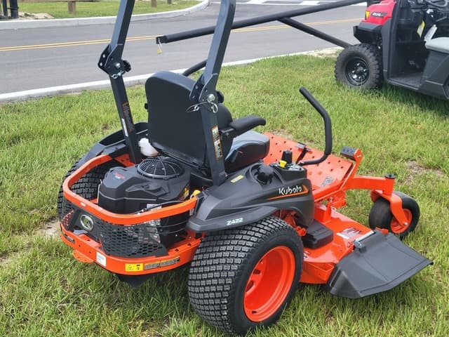 Image of Kubota Z422KWTNC-60 equipment image 4