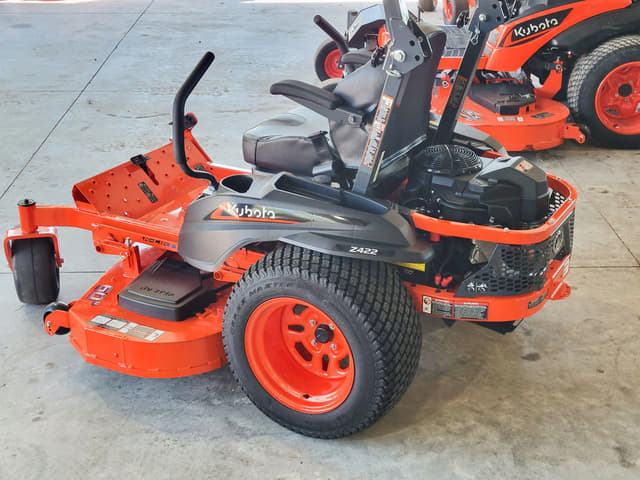 Image of Kubota Z422KWTNC-60 equipment image 3