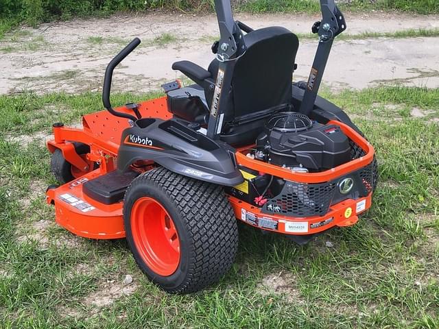 Image of Kubota Z422 equipment image 4