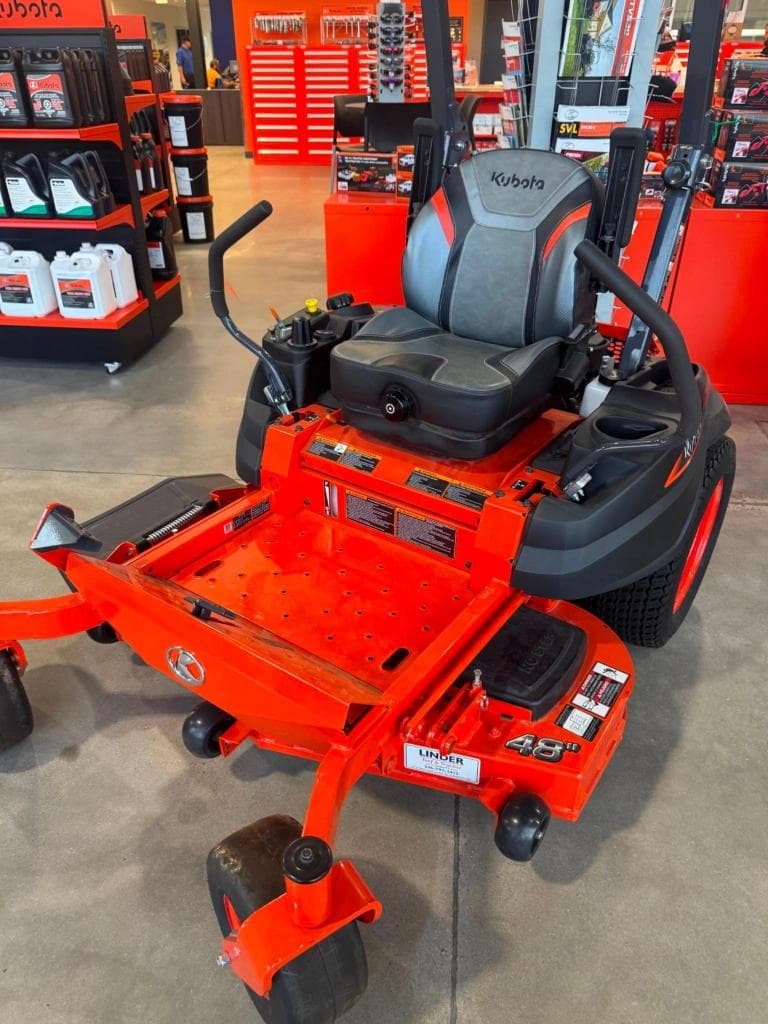 Image of Kubota Z412 Primary image