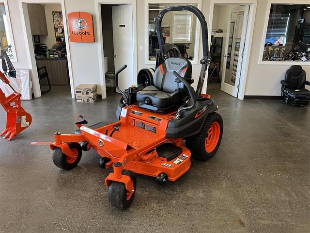 Image of Kubota Z412KW equipment image 1