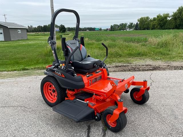 Image of Kubota Z412KW equipment image 1