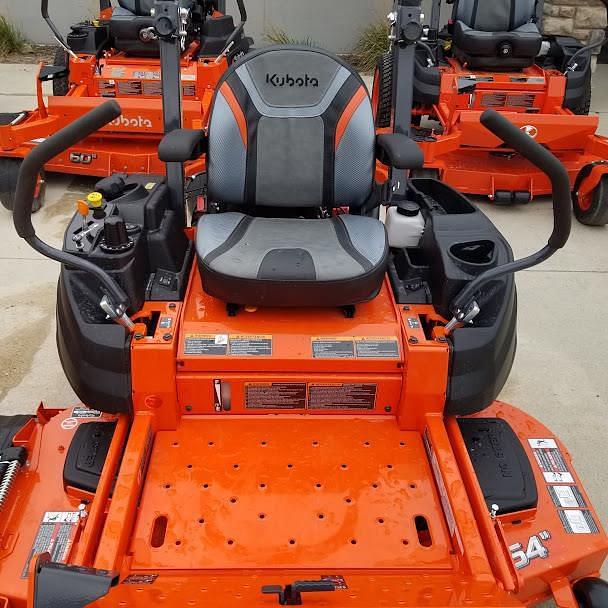 Image of Kubota Z421 equipment image 4