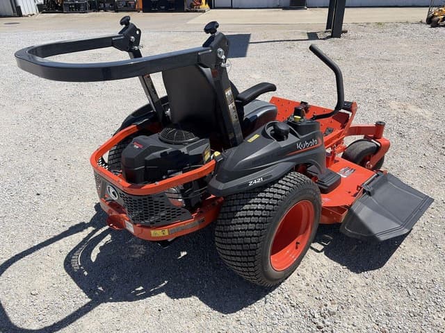 Image of Kubota Z421 equipment image 2