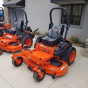 2024 Kubota Z422 Image